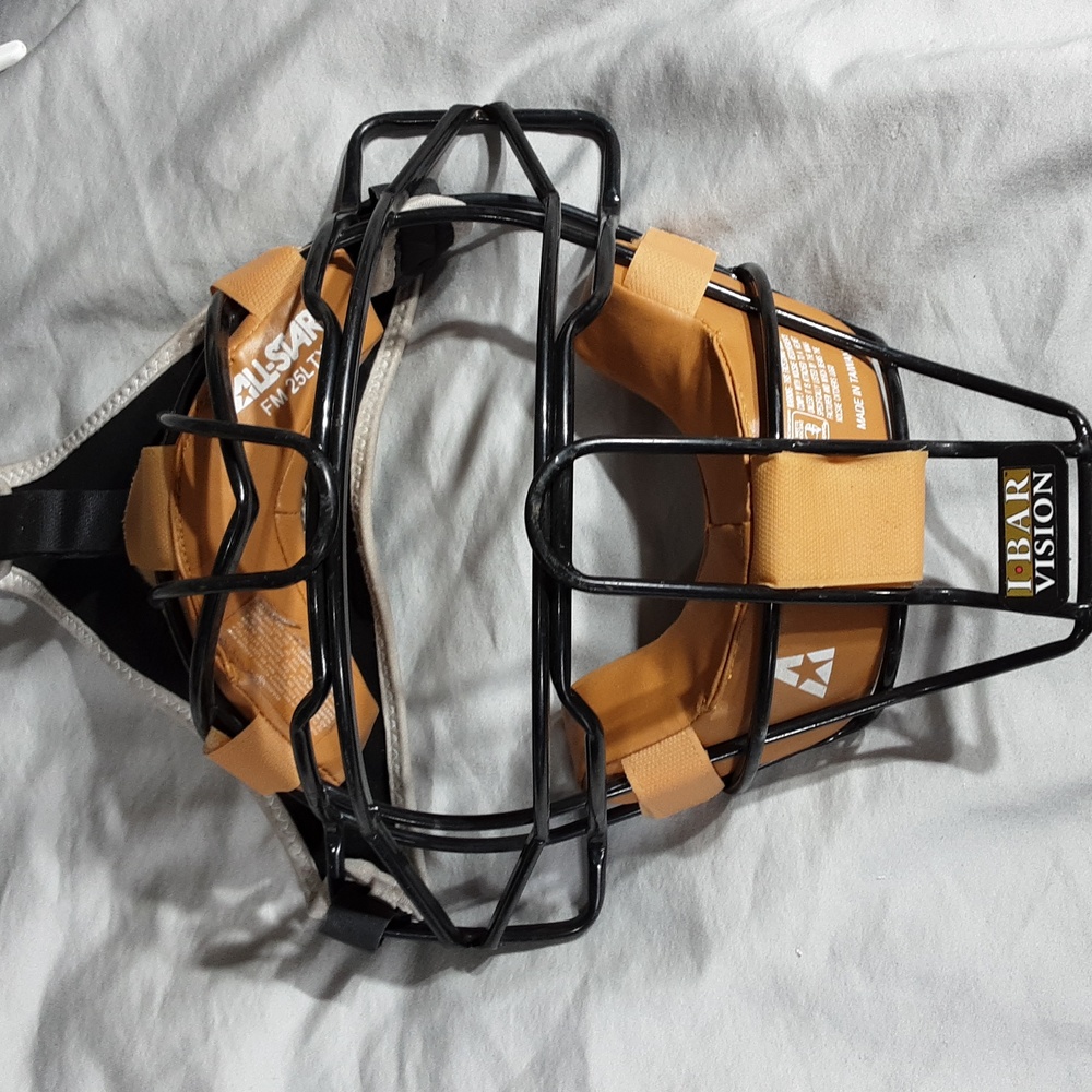 Baseball equipment